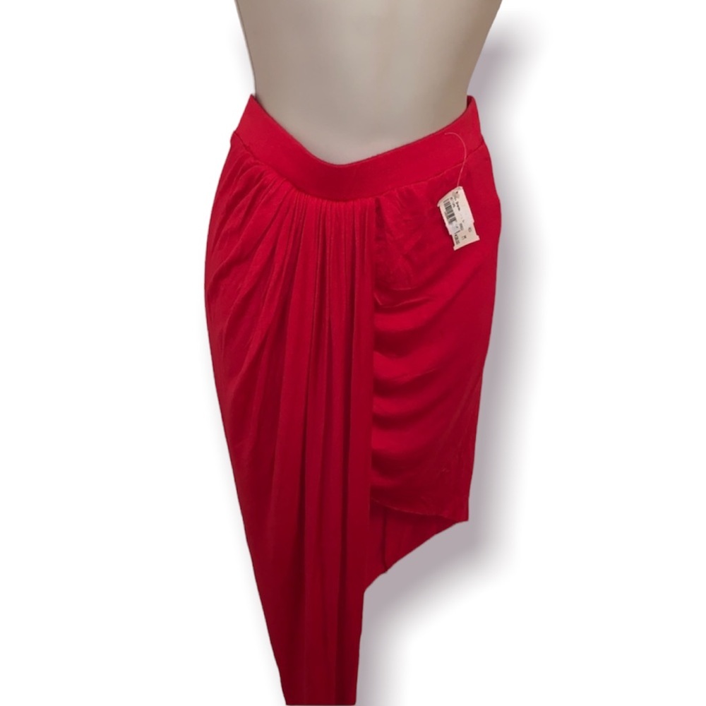HOT PINK HIGH LOW SKIRT SIZE MEDIUM